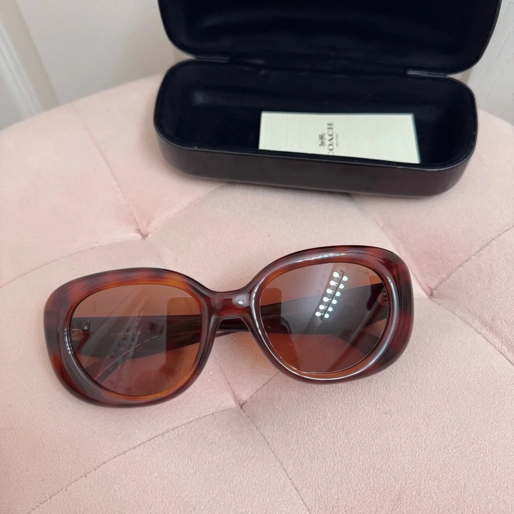 Coach Tabby C Sunglasses in Tortoishell - Picture 7 of 8